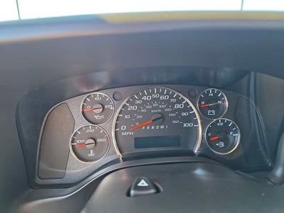 2025 Chevrolet Express Passenger 1LS