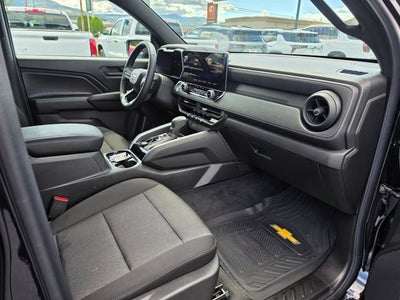 2025 Chevrolet Colorado WT/LT