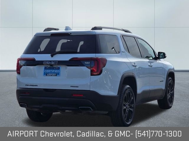 2023 GMC Acadia SLE