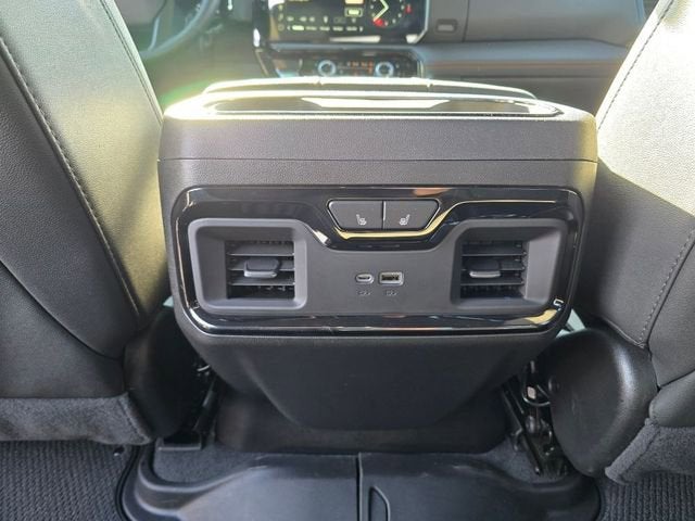 2025 GMC Sierra 3500 HD AT4