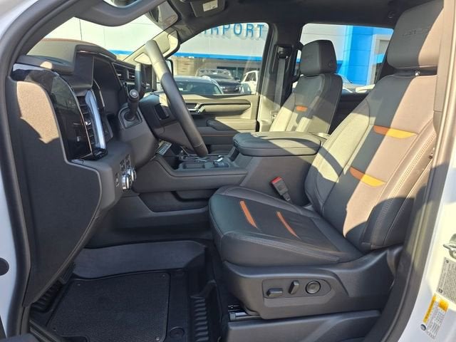 2025 GMC Sierra 3500 HD AT4