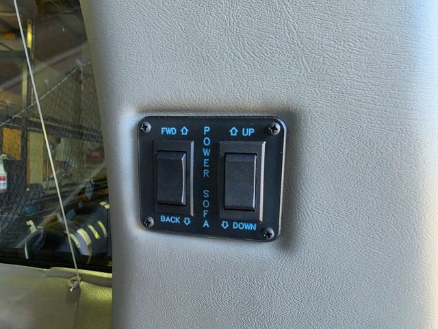2022 GMC Savana Cargo 2500 Work Van
