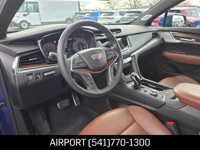 2025 Cadillac XT5 Sport