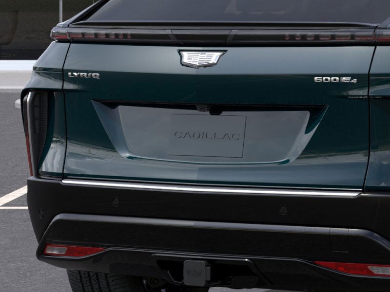 2025 Cadillac LYRIQ Luxury 1