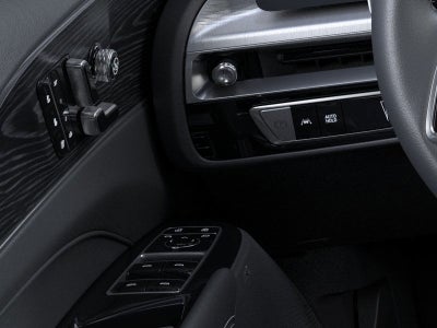 2025 Cadillac LYRIQ Sport 3