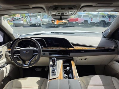 2023 Cadillac Escalade Sport Platinum